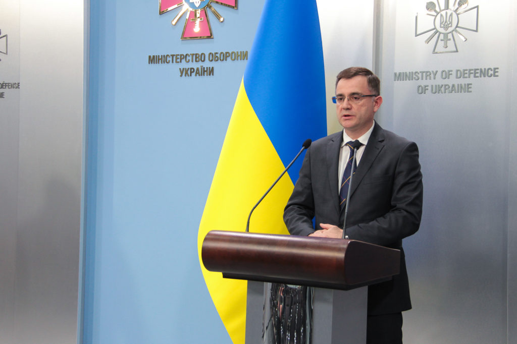 Міністерство оборони скасувало майже дві тисячі наказів