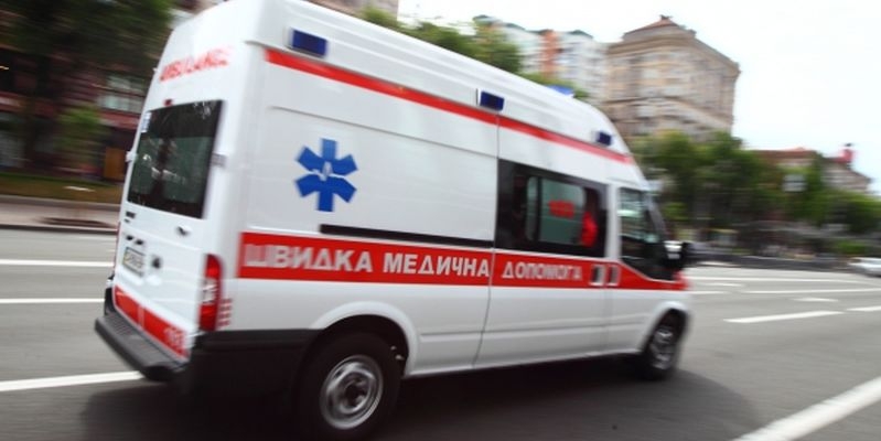 У одну зі шкіл Дніпра не прийшла половина учнів: 94 дітей занедужало, 12 госпіталізовано