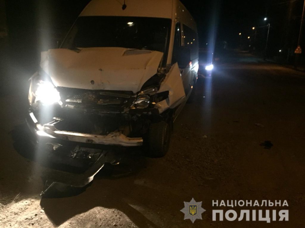 На Закарпатье в ДТП попал автомобиль, перевозивший избирательные бюллетени