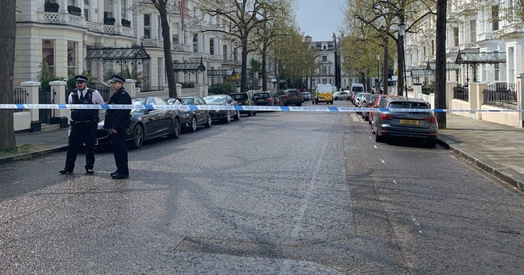 В Лондоне задержали злоумышленника, протаранившего авто украинского посла