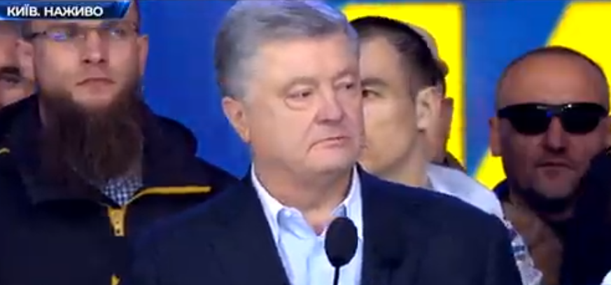 Жоден з моїх друзів не мав відношення до корупції  – Порошенко