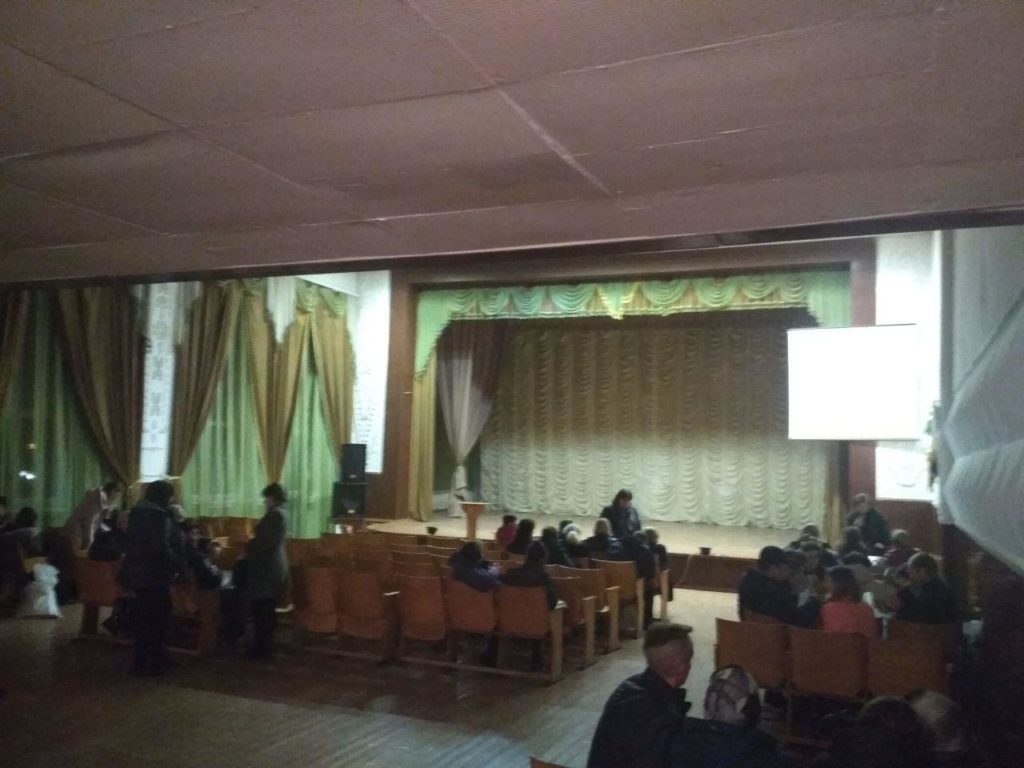Годинник б’є 12 раз: на Рівненщині члени 50-и ДВК не здавали документацію, аби отримати додаткову зарплату