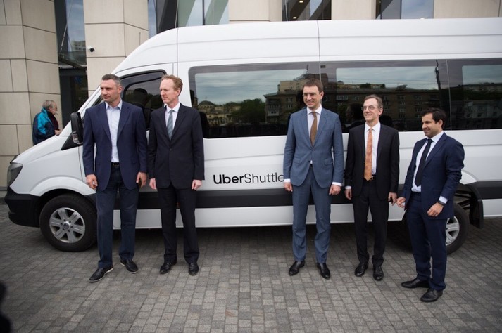 Глобальна інновація: у Києві Uber запустив маршрутки