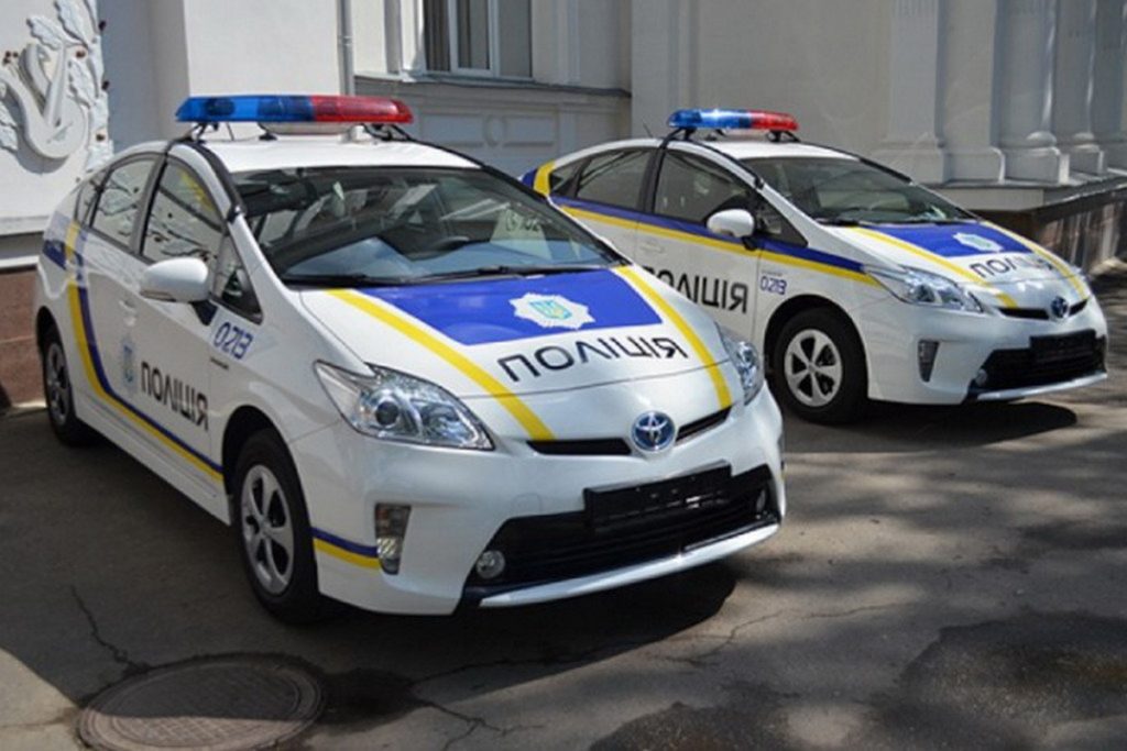 Поліцейські за останні чотири роки розбили більше тисячі автомобілів