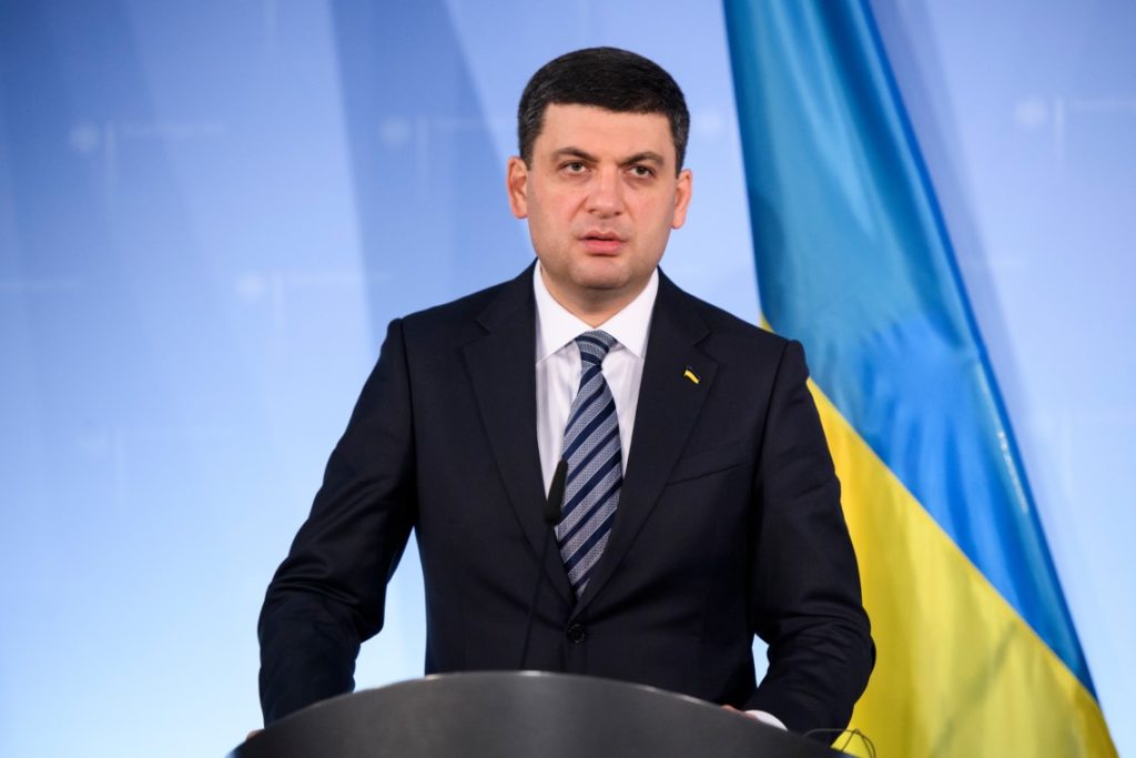 Прем’єр, за якого не соромно: користувачі соцмереж коментують відставку Гройсмана