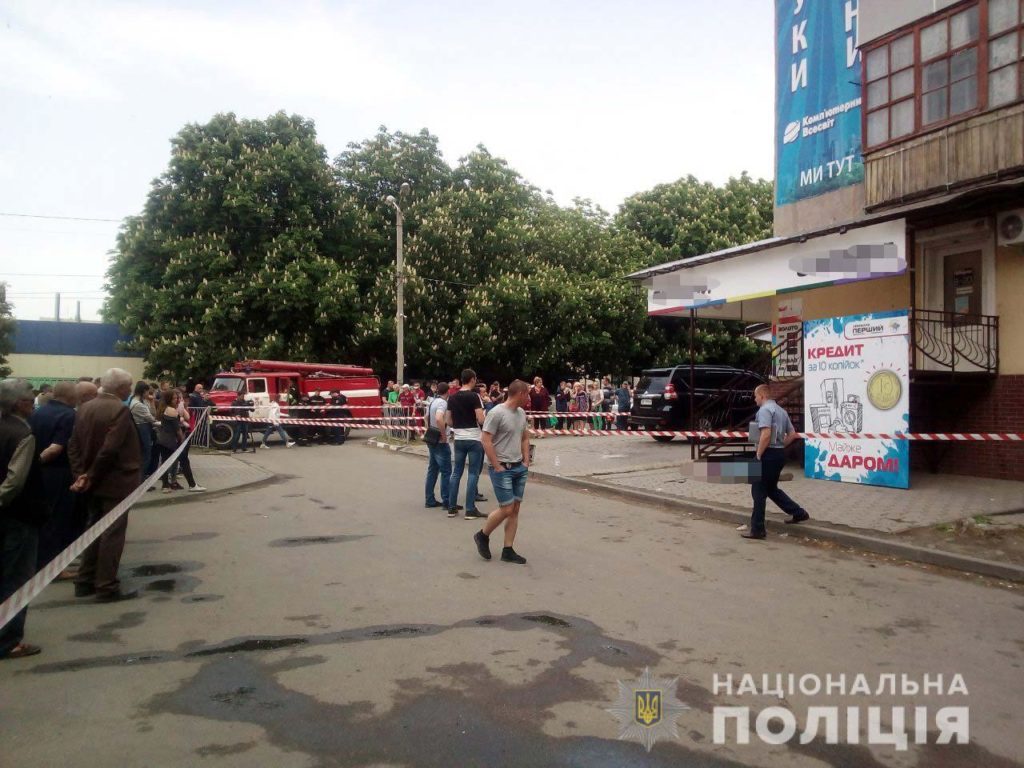 На Днепропетровщине посреди улицы взорвалась граната: есть погибшие и раненые