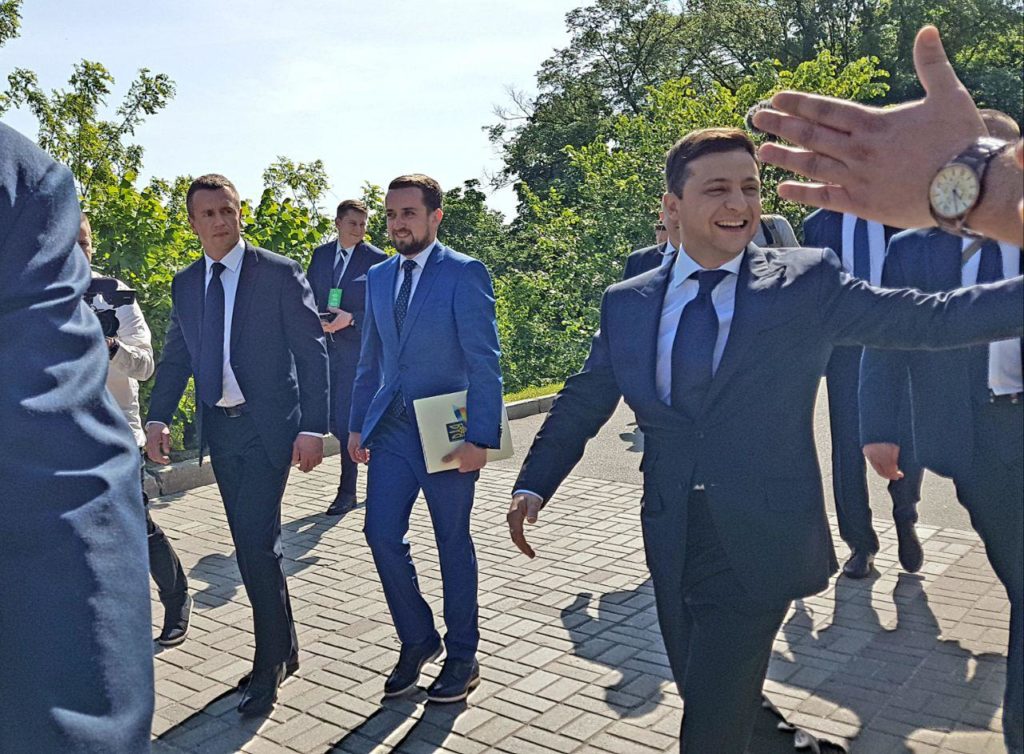 «Слуга народа» назвала 100 кандидатов, идущих в Раду
