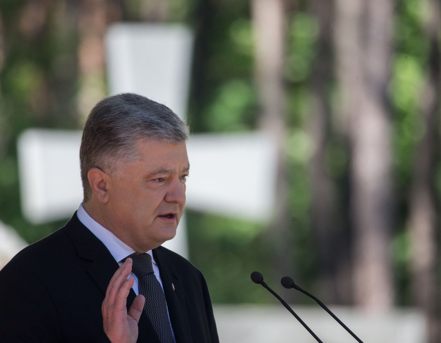Допити Порошенка в ДБР були лиш підготовкою до брудної провокації – адвокат