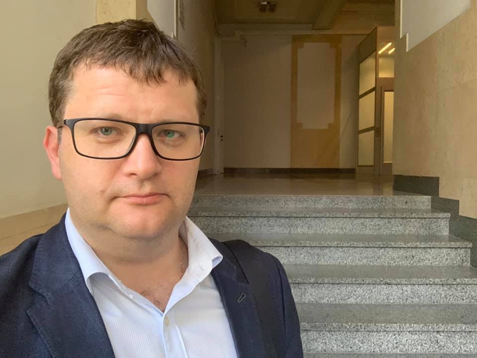 Відчувають, що у них будуть проблеми: Кернес сховався від нардепа Ар’єва