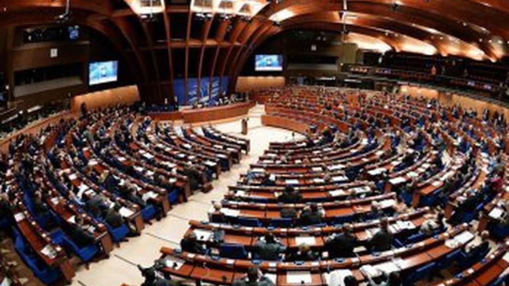 Щось із світом робиться: соцмережі про повернення Росії в ПАРЄ