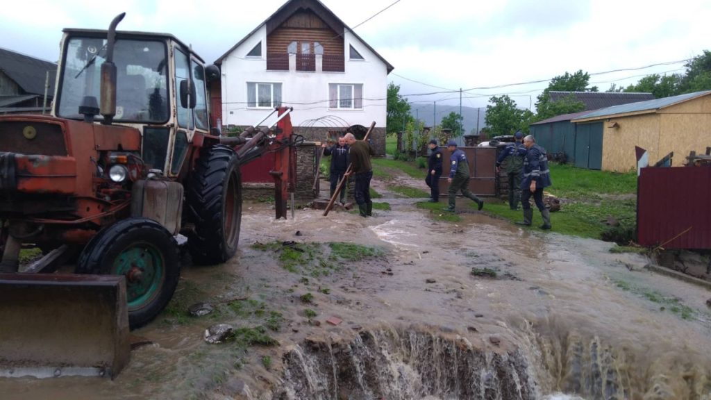 Сума збитків від травневого паводка на Закарпатті перевищила півмільярда гривень