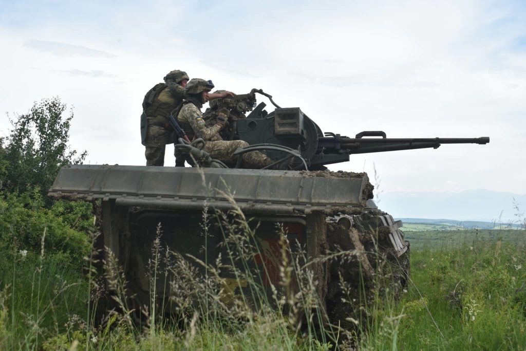 Українські десантники беруть участь в міжнародних навчаннях Sаber Guardian-2019: вражаючі фото