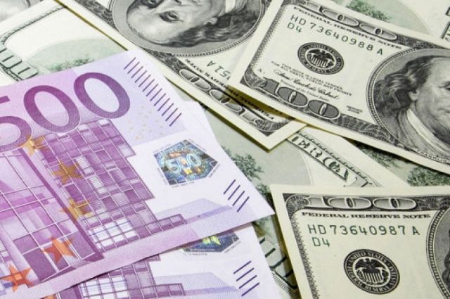 Гривня стабілізувалась: курс валют на 17 червня