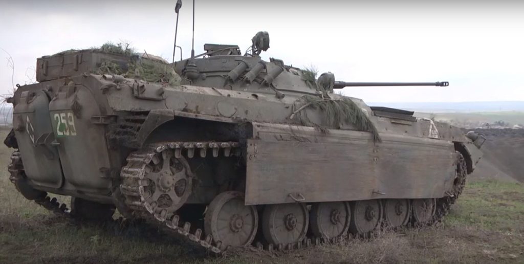 ВСУ уничтожили КАМАЗ с боеприпасами и БМП российских оккупантов: видео с фронта