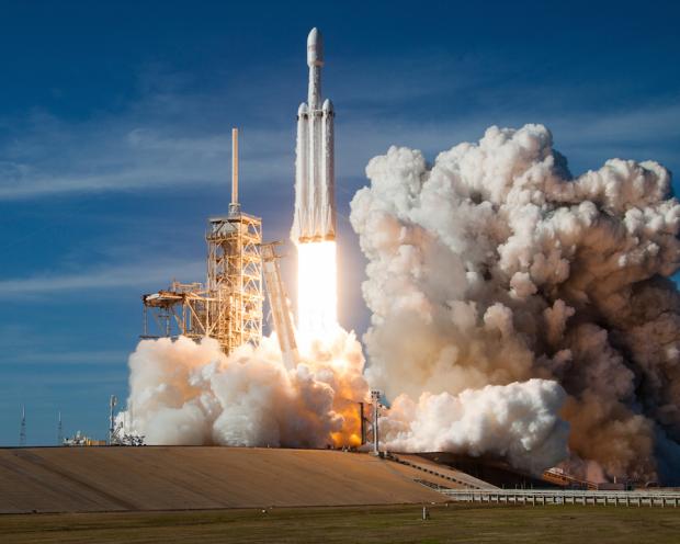 Випробування Starship не вдалися: на майданчику SpaceX сталася пожежа