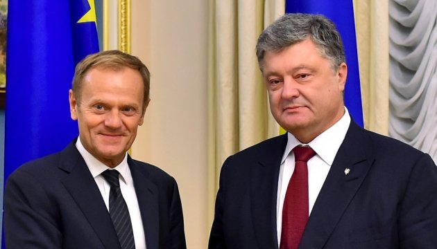 Для нас надзвичайно важливо продовжити євроінтеграцію – Порошенко після зустрічі з Туском