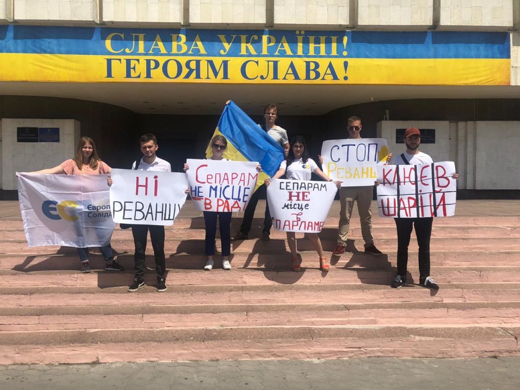 Митинг под ЦИК: регистрация кандидатами Шария и Клюева ставит под сомнение легитимность выборов