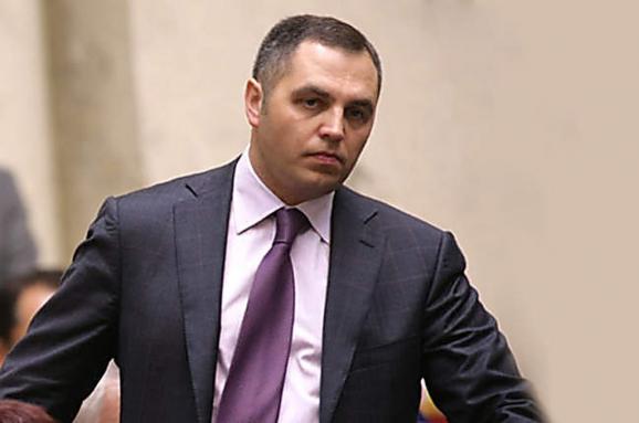 Майже дослівно: заява офісу Зеленського про люстрацію ідентична посту Портнова у Telegram