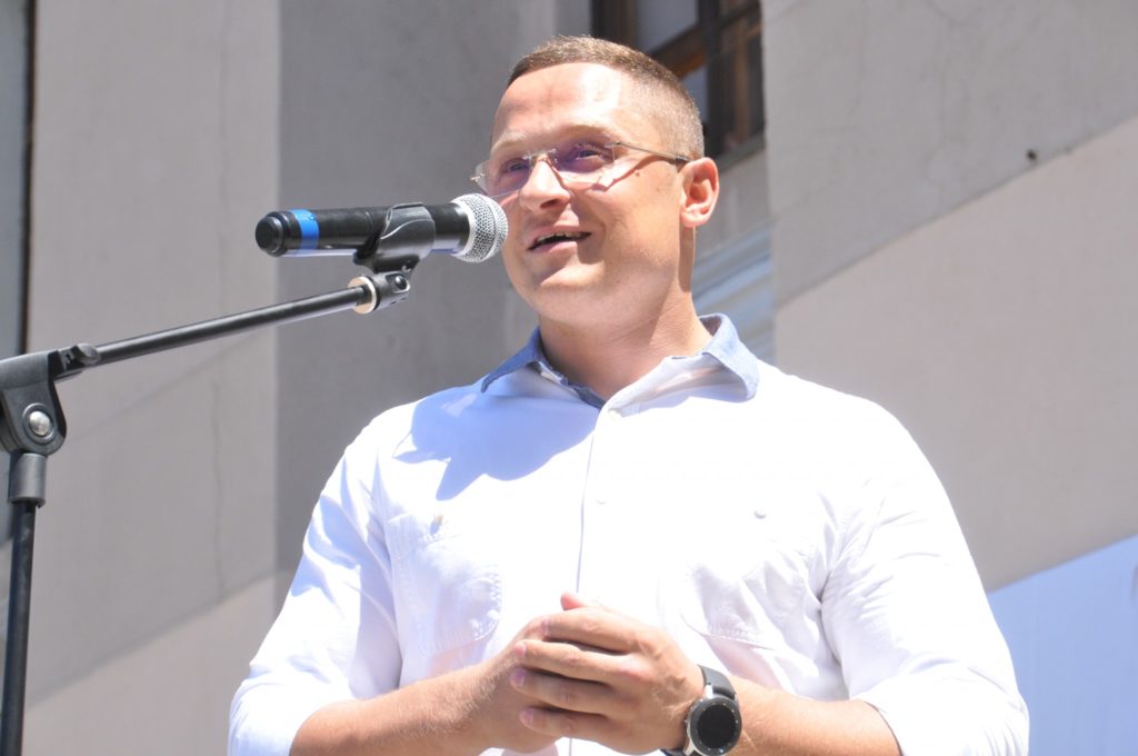 #ЗабулазапитатьуМарченка: женщины запустили «откровенный» флешмоб после сообщения чиновника из Запорожья