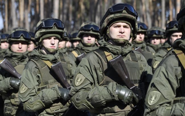 З 1 серпня українські міста патрулюватимуть військовослужбовці