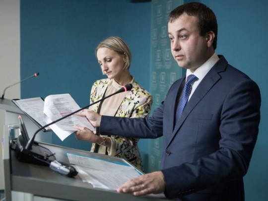 Директор команди КВК, співпраця з Масляковим та тесть у “Лізі сміху”: що відомо про нового керівника ДУС