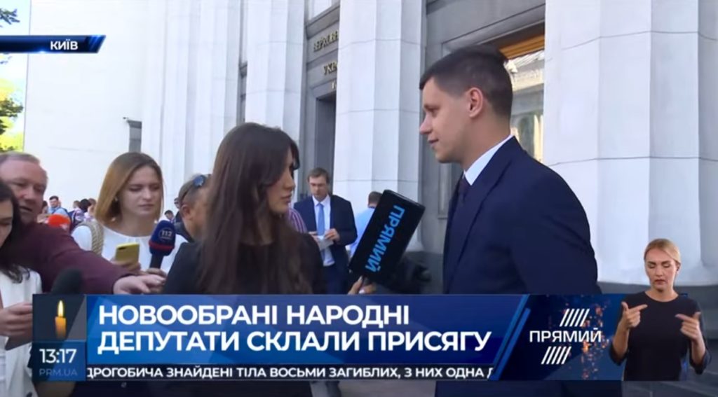 У нас большинство и не с кем драться: Даша Счастливая пообщалась с нардепом от «Слуги народа» Грищуком