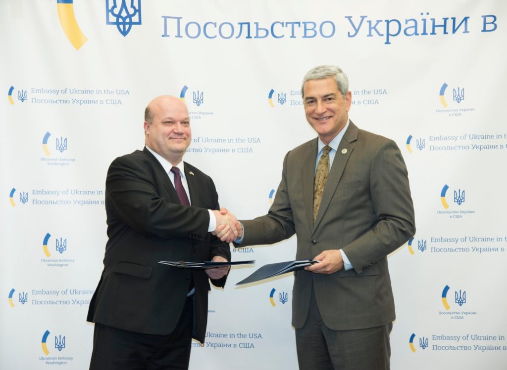 Украина и США договорились о сотрудничестве в вопросах поиска американских военных