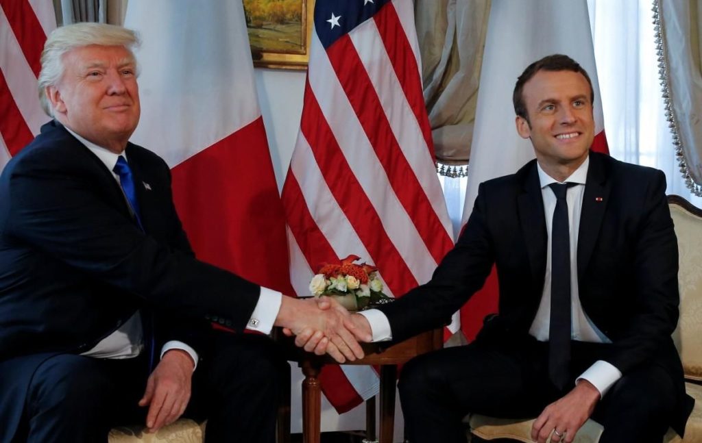 Нову владу це не обходить: соцмережі про домовленість Трампа та Макрона щодо повернення Росії в G7