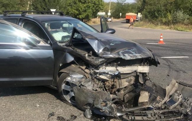 На Одещині  сталася  ДТП за участі  маршрутки та мікроавтобуса: багато постраждалих