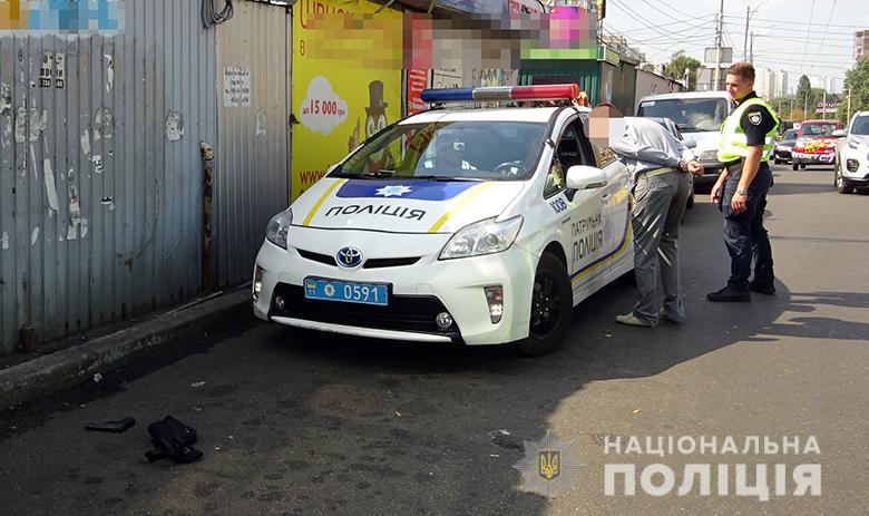 Замість тисячі слів: у Києві суперечка водіїв переросла в стрілянину