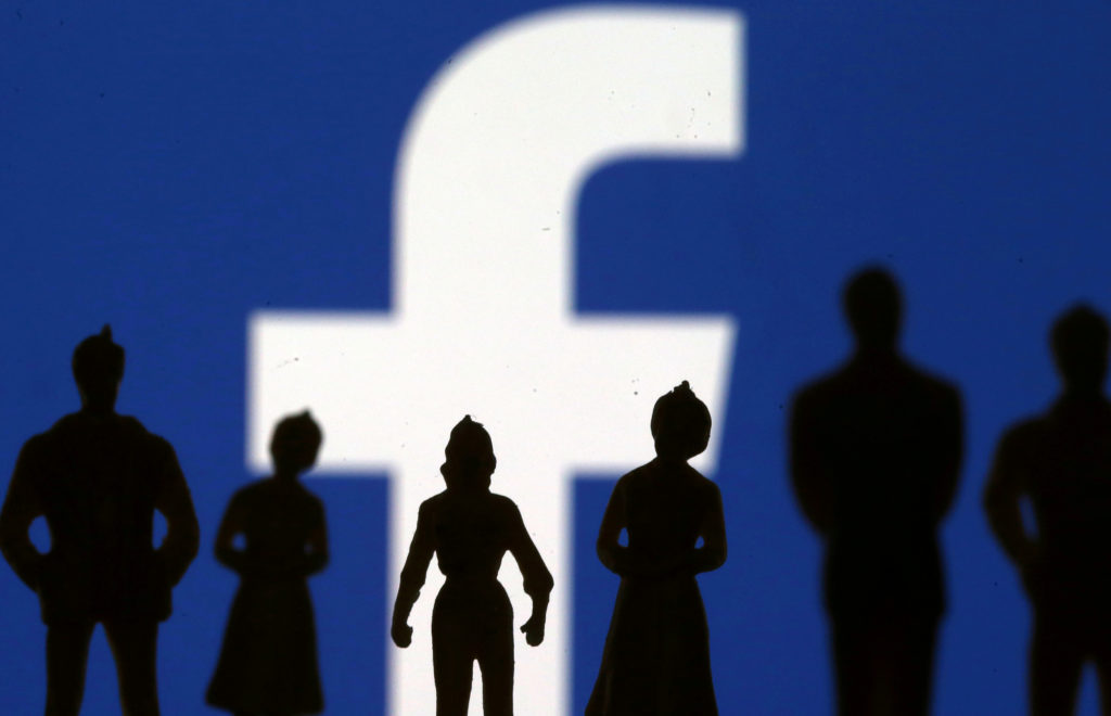 Facebook вирішив “відмінити” лайки: компанія тестує оновлення для соцмережі