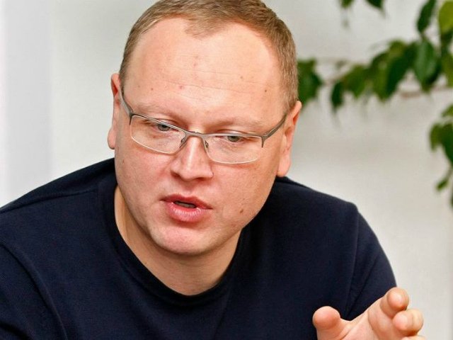 Росія хоче зафіксувати на папері “формулу Штайнмаєра” – політолог