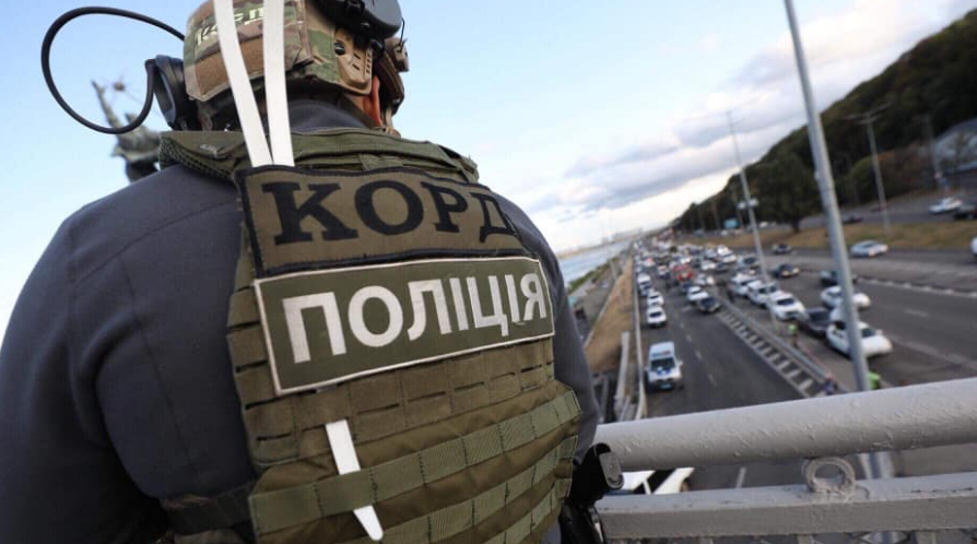Мінера мосту Метро в Києві відправили в СІЗО на два місяці