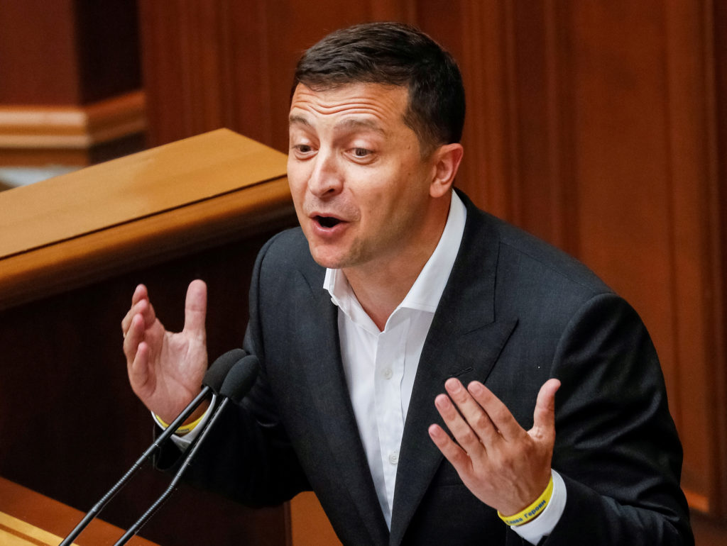 Флешмоб Зеленського може блокувати роботу НАБУ – Козаченко