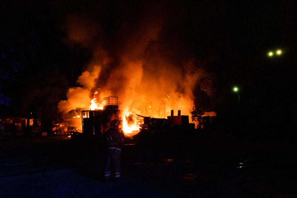 На Вінниччині на складі військової частини сталася пожежа