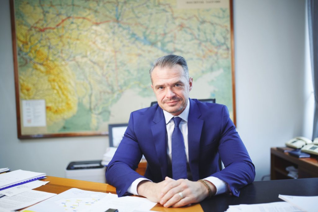 Керівник “Укравтодору” Славомір Новак подав у відставку