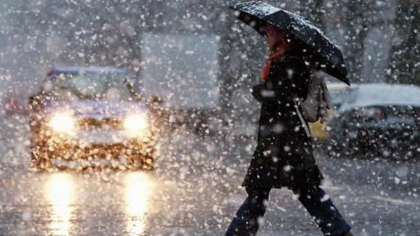 Дощі, сонце, мокрий сніг: сьогодні в Україні від 0° до +11°