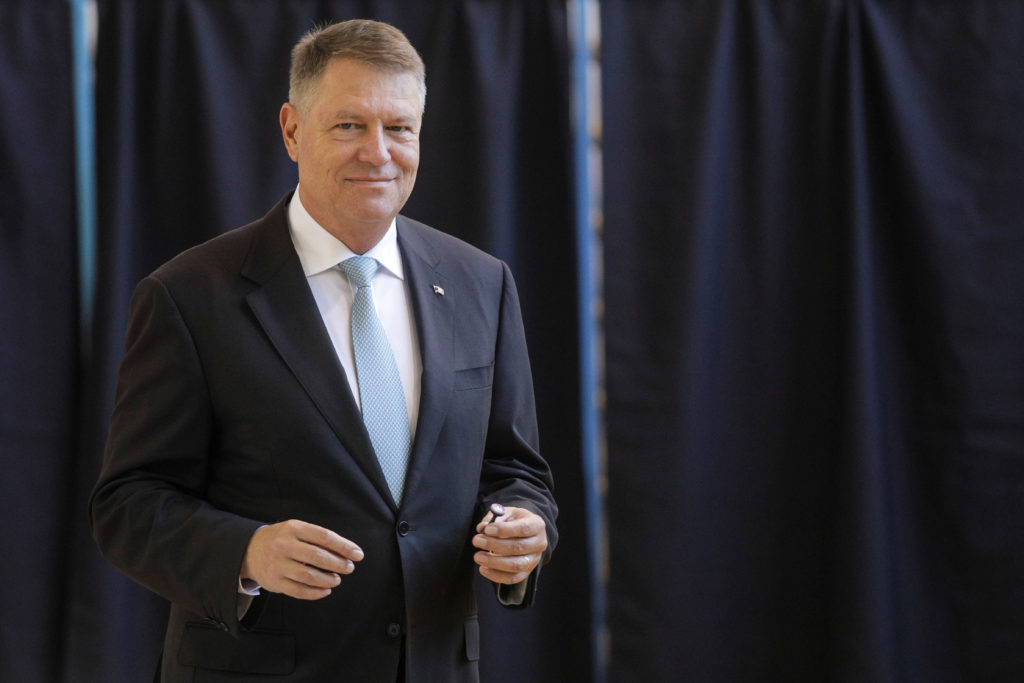На президентских выборах в Румынии победил Клаус Йоханнис