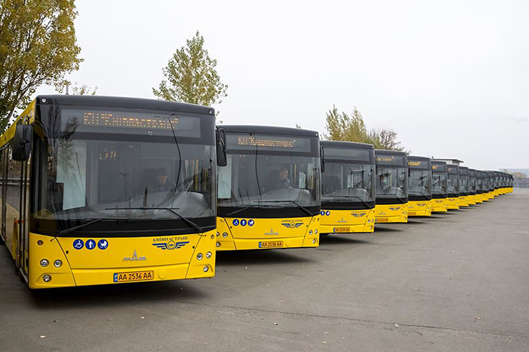 У Києві зміниться рух транспорту через заходи до Дня пам’яті жертв голодоморів: графік