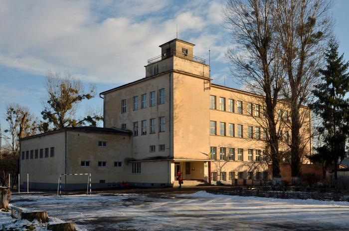 У Львові виявили вчительку з відкритою формою туберкульозу