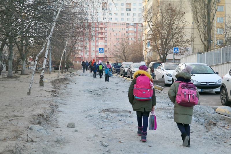 У Києві з’явиться перший тротуар з підігрівом