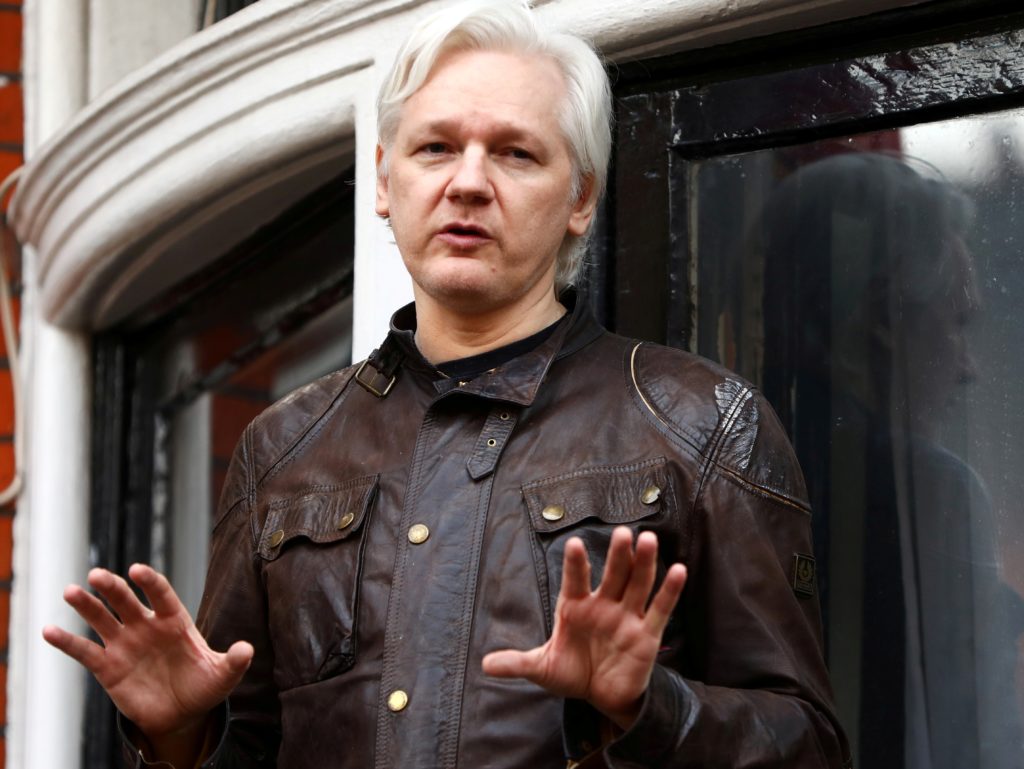У Швеції закрили справу проти творця WikiLeaks Джуліана Ассанжа