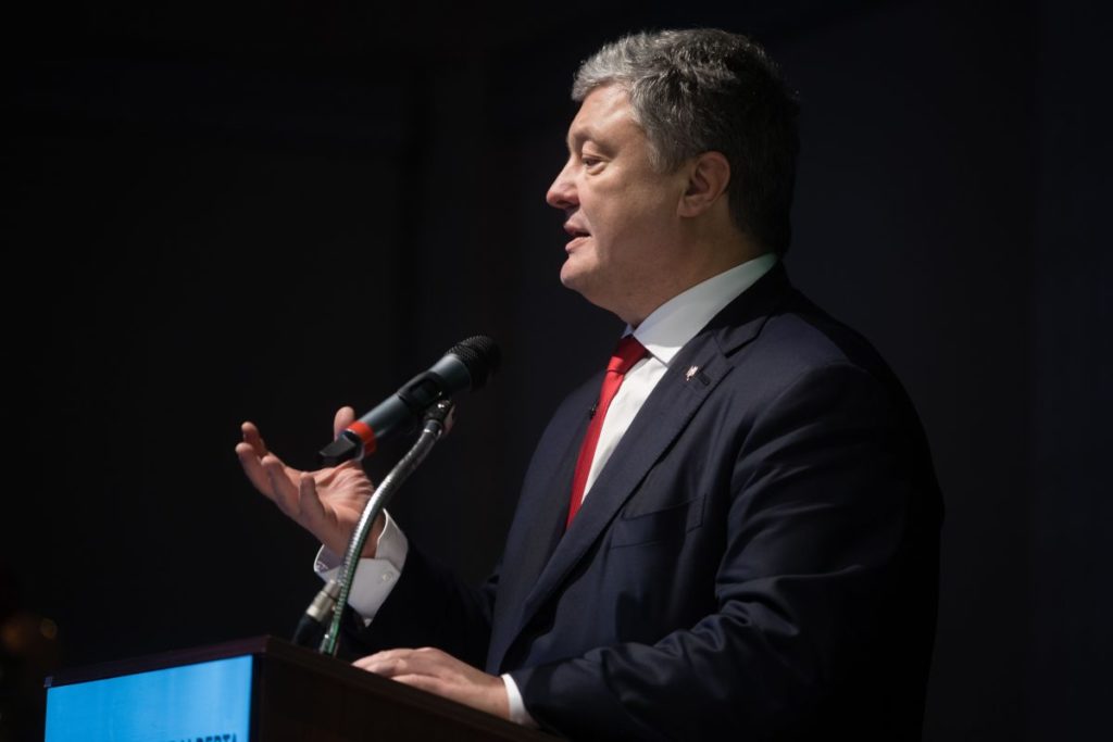 Петро Порошенко у Канаді закликав світ підтримати незалежність Православної церкви України