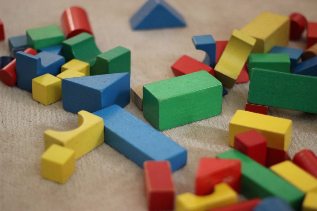 Lego більше не маркуватиме свої іграшки позначками “для дівчаток” та “для хлопчиків”