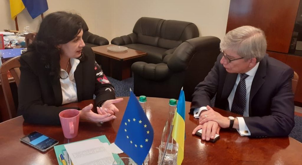 Обговорили обмеження прав у Росії: Климпуш-Цинцадзе зустрілася з колишнім президентом Світового Конґресу Українців