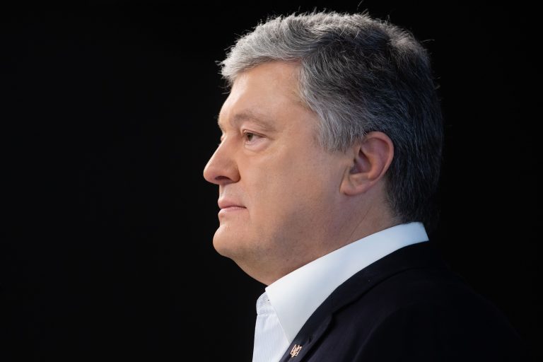 Чотири роки тому наша команда знешкодила “газову зброю” Путіна проти України – Порошенко