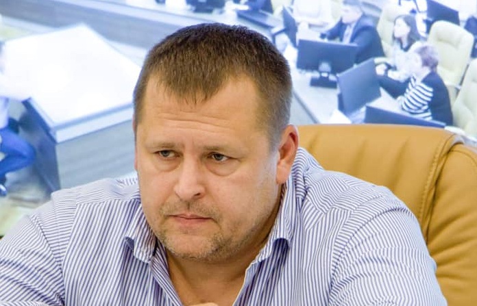 Рынки, химчистки, СТО: Филатов рассказал об ослаблении карантина в Днепре