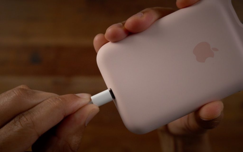 Apple у 2021 році випустить iPhone без роз’ємів
