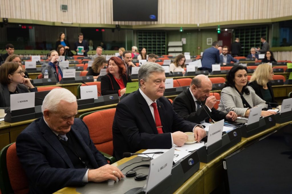 Виступ Порошенка під час сесії з питань безпеки парламентського комітету асоціації між Україною та ЄС: головні меседжі