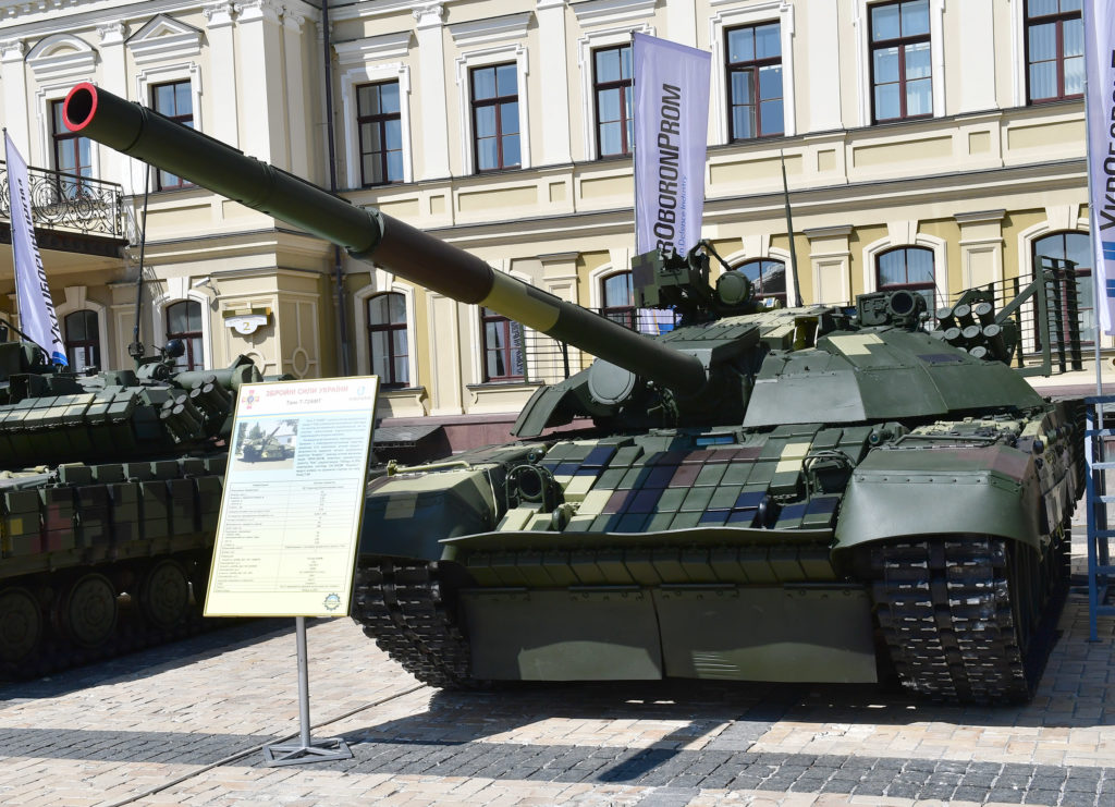 На львівському бронетанковому заводі додатково відремонтували три танки Т-72